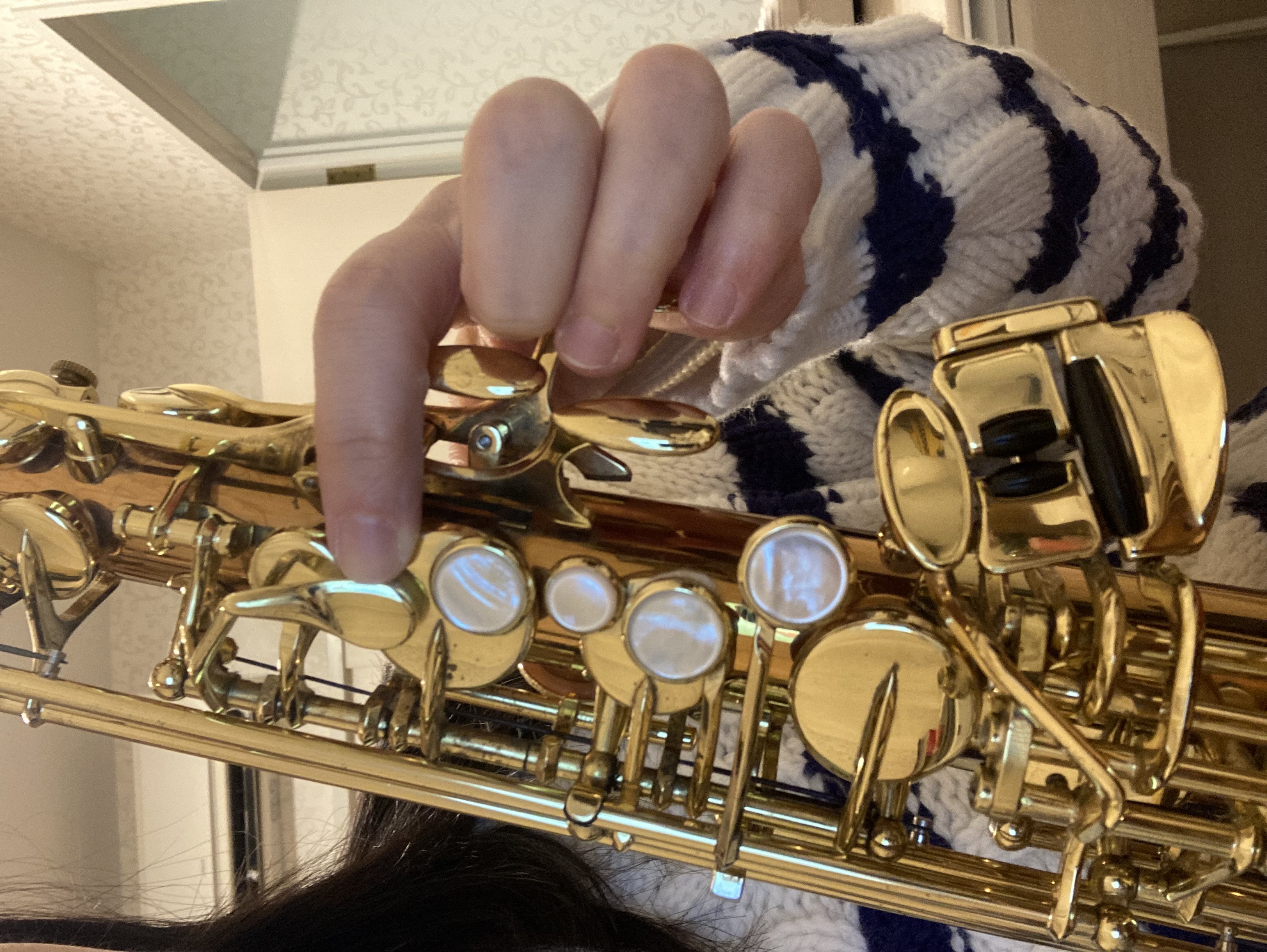 高い音を出すためのフロントキーの練習